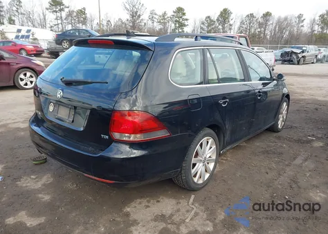 2012 Volkswagen Jetta Sportwagen 2.0L Tdi z USA, uszkodzony, nr VIN 3VWPL7AJ4CM699296